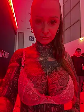 inked_lorena (F young) - CHECK TIPP MENUE CRAZY DEALS