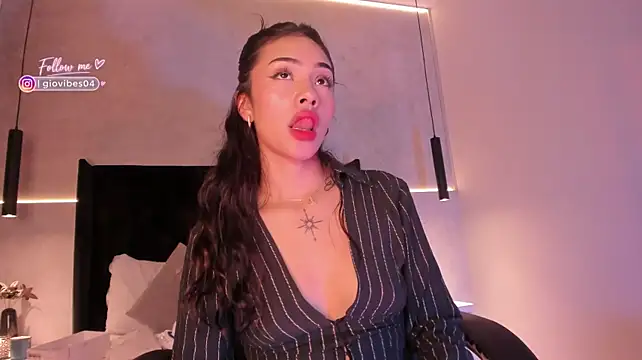 giovanna_oliveira (F young) - Ice in ass