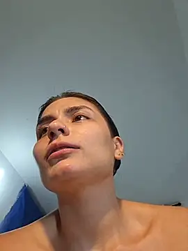 _saragrey (F young) - 🍑💦oiled-up dildo in my ass
