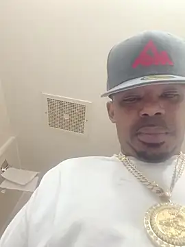 kyngbigdick (Ask my age) - Hotel hall bate lol