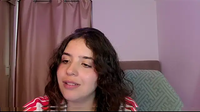 _alicia_z (F young) - domi control for 3 minutes