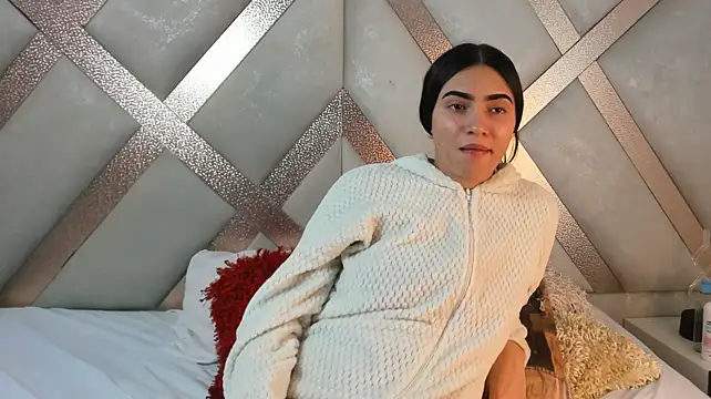CharloteEvans__