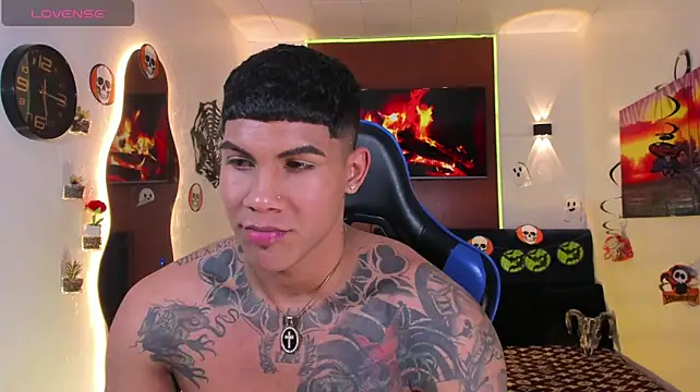 Damian_latinxxx