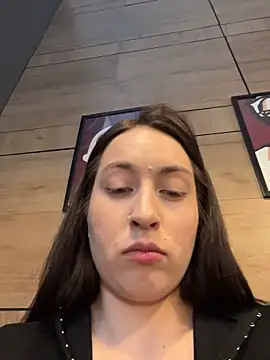 Holly_Play