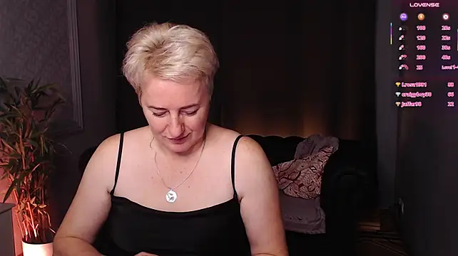 Nika_Smit