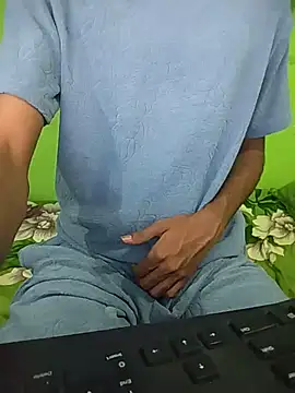 Indianslimguy26 live cam on StripChat