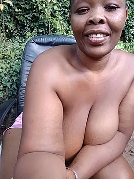 Bigboobsbooty