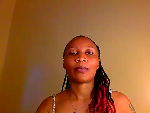 _Shantel1