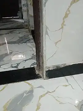 Sexy_Naina7