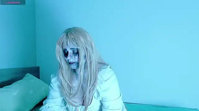 Red_RoxyFoxy