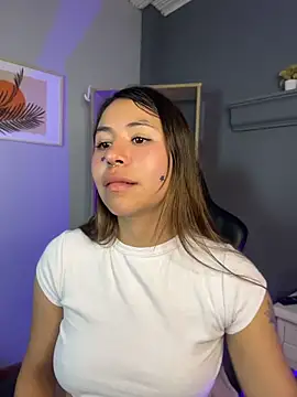 NishaXXX- webcam