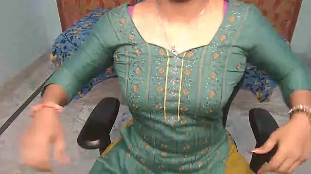 Deevisha-queen