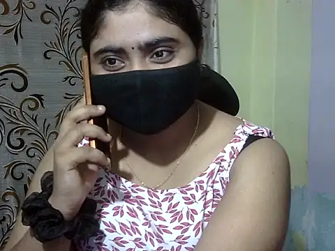 SHALINI_012