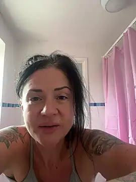 laurataylor13 webcam