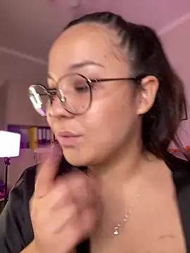 LushBySofa live sex cam