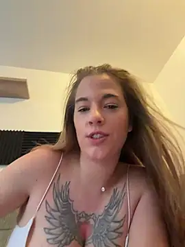 Luna_Lynn