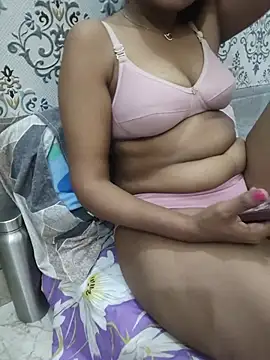 Chahat_hotty29 live cam on StripChat
