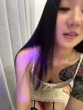 ezove live cam on StripChat