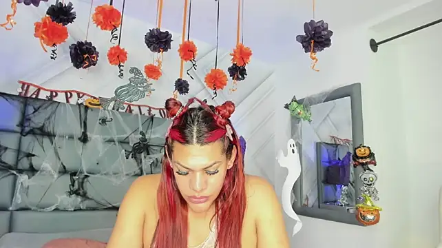 Modella: ViolettaNaughty