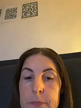 Dark-Velvetx live cam on StripChat