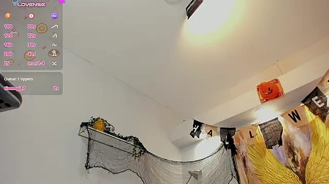 Zoe_Lips