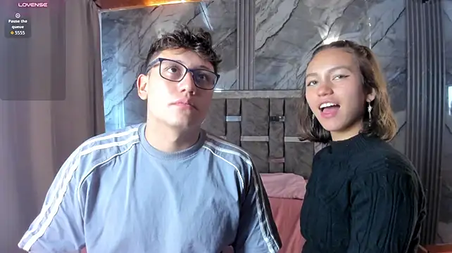 Manson_and_Zoe webcam