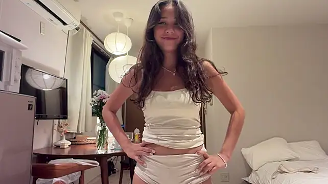 ReynaMccarron webcam