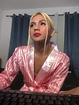 Lexi_pepper live cam on StripChat