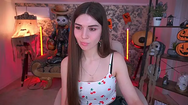 KylieJoyys live cam on StripChat