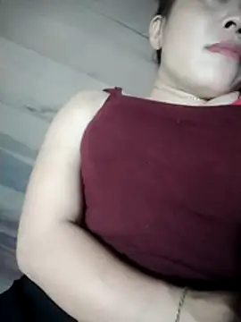 cumgirl1 live cam on StripChat