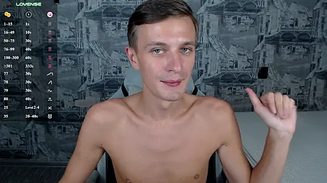 Oliver_Fresh live cam on StripChat