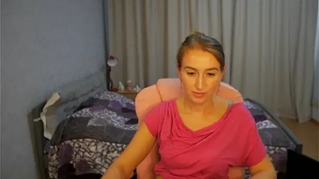 Sophiloren live cam on StripChat