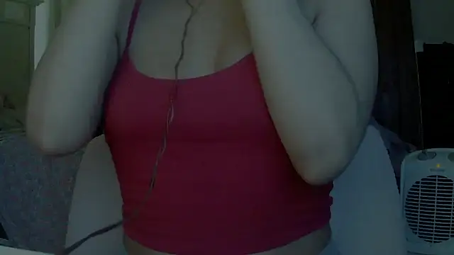 Modelo: kimnextdoor_