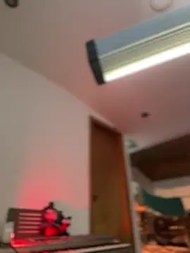 NikkiNix