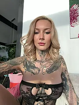 Stella-Kink