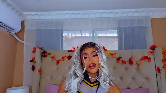 TiannahGlow