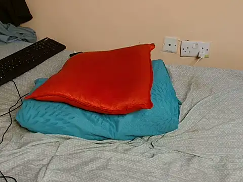maya_nyla
