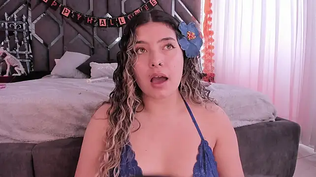 ChloeBelle_