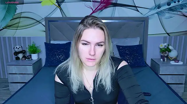 EvaAlisaXO