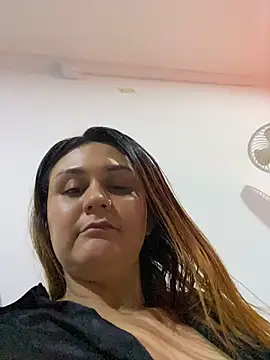hana_mature live cam on StripChat