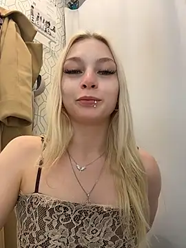 AngelinaTous