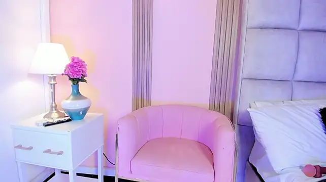 Little_Zoe__