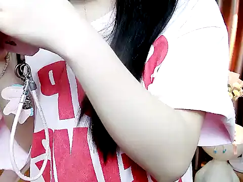 Helen_202 live cam on StripChat
