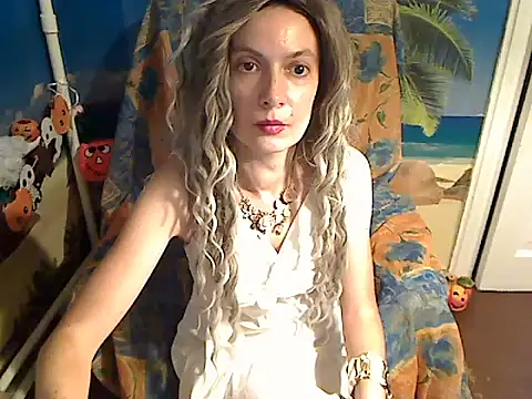 Bastet12 live cam on StripChat