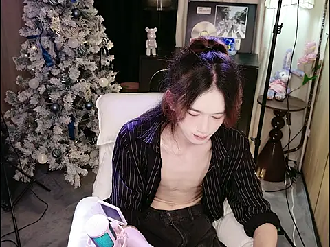 XiaoYan-1 live cam on StripChat