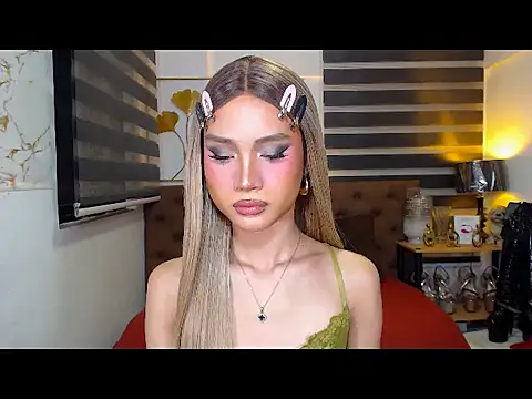 JuicyCockThea