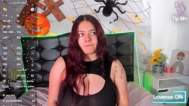Lizeth_bigboob