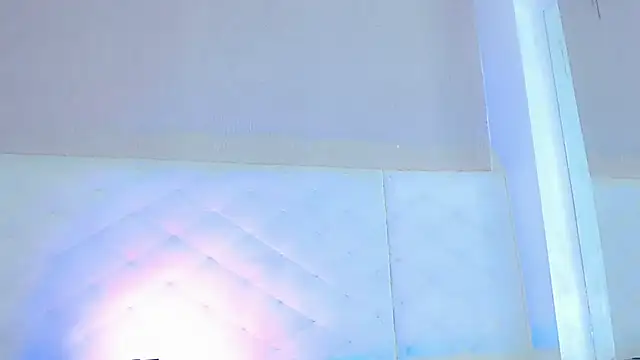 sheylarjenner_23 on Stripchat