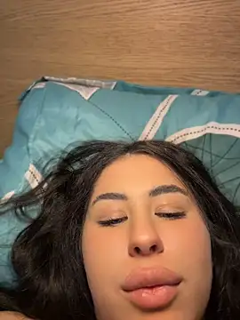 daianakimberly (F teen) - Toy control 5 min