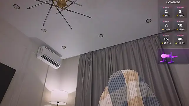Juicy_Vikki webcam